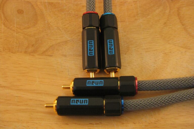 ICON60: High End Audio Interconnect Cable – Aqua-Audio